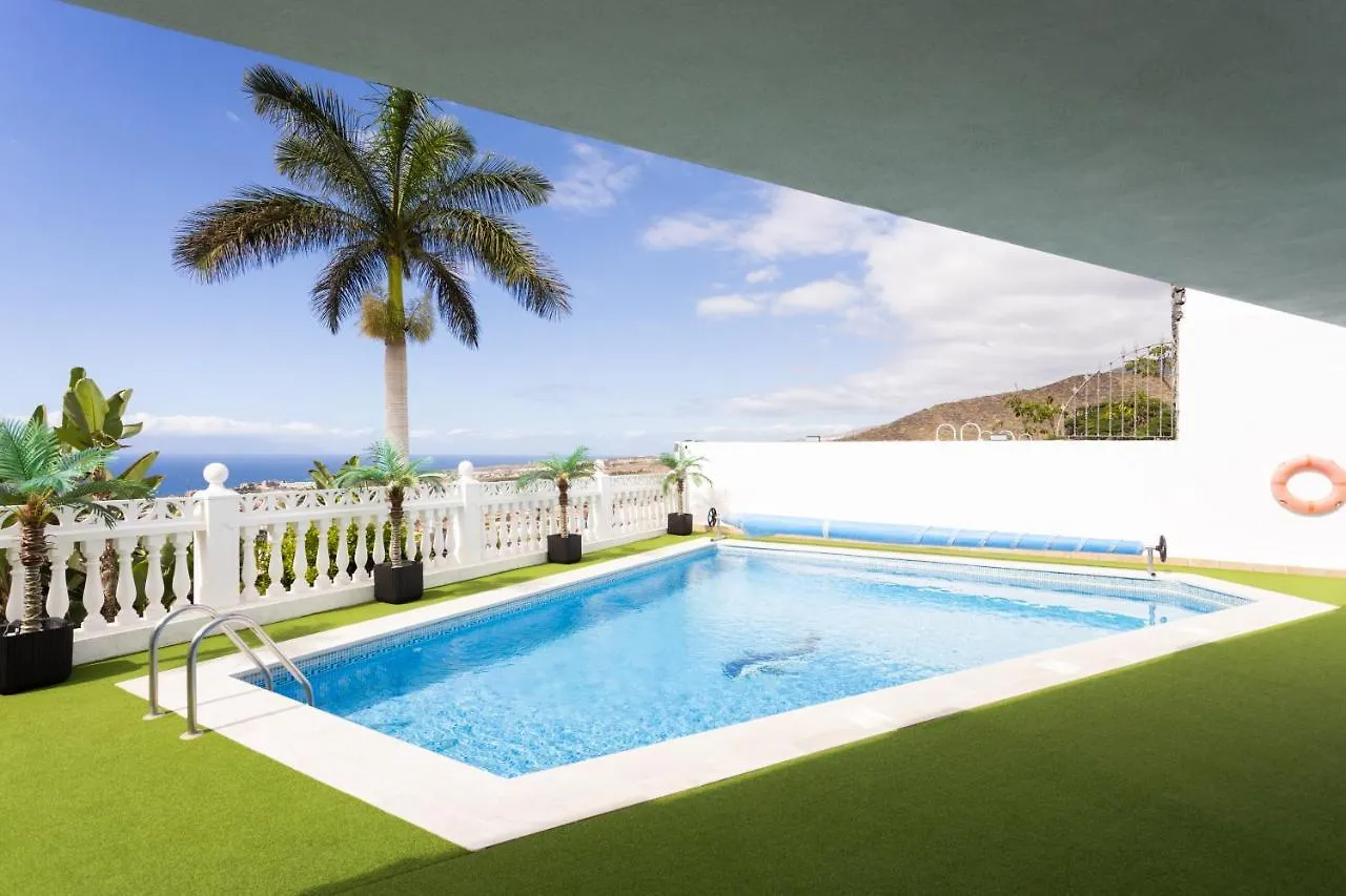אדחה Villa Exotica