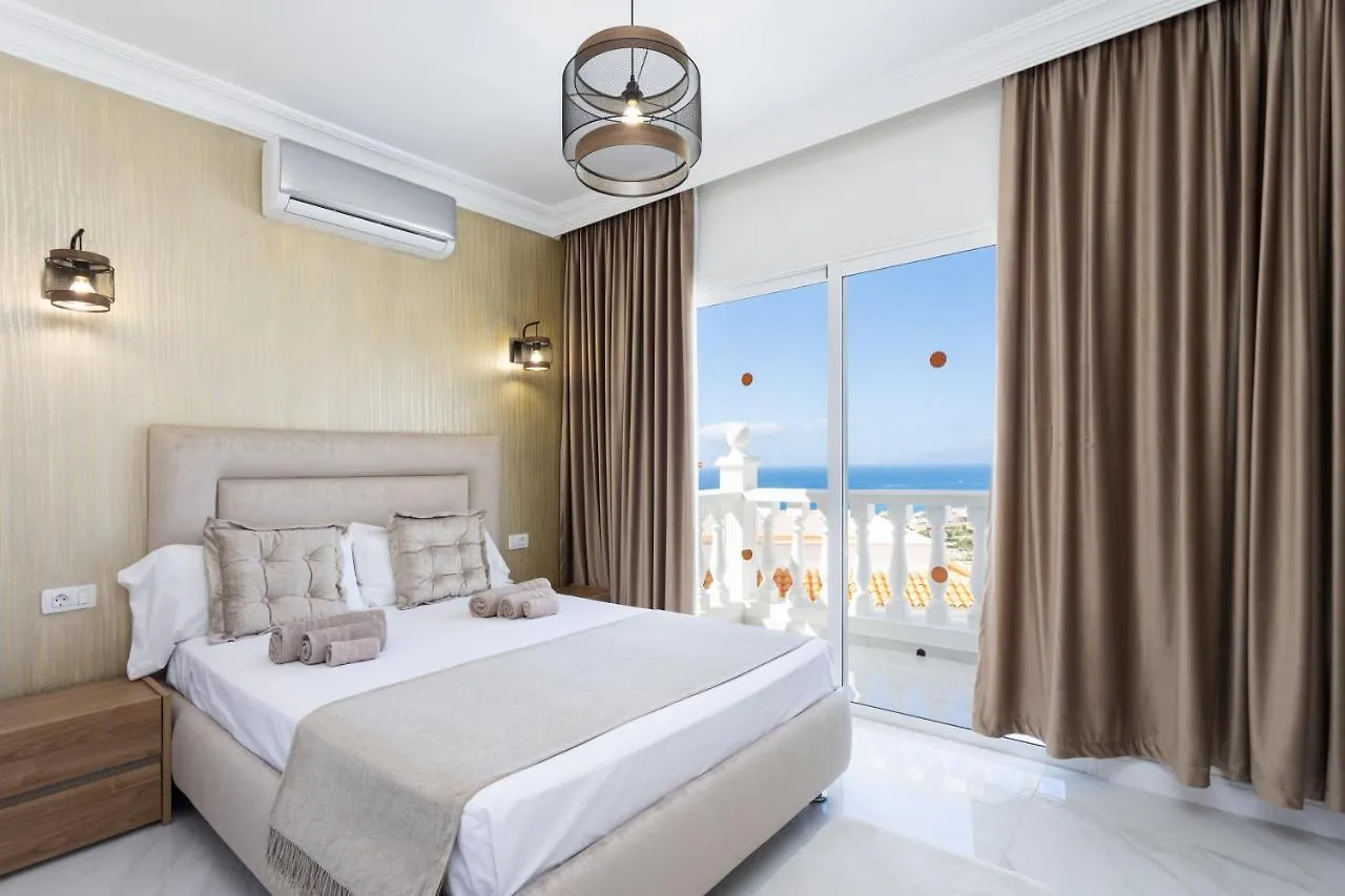 אדחה Villa Exotica