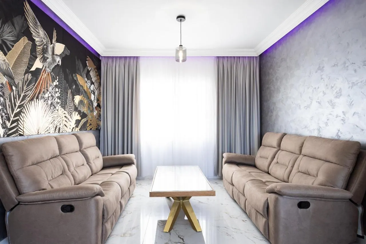אדחה Villa Exotica